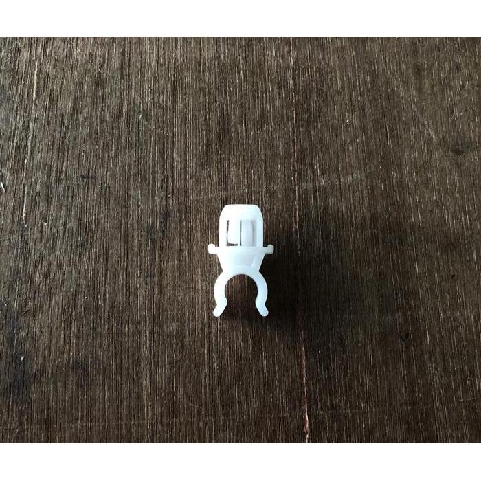 Klip Dudukan Tiang Kap Mesin Civic Ferio 1996-2000