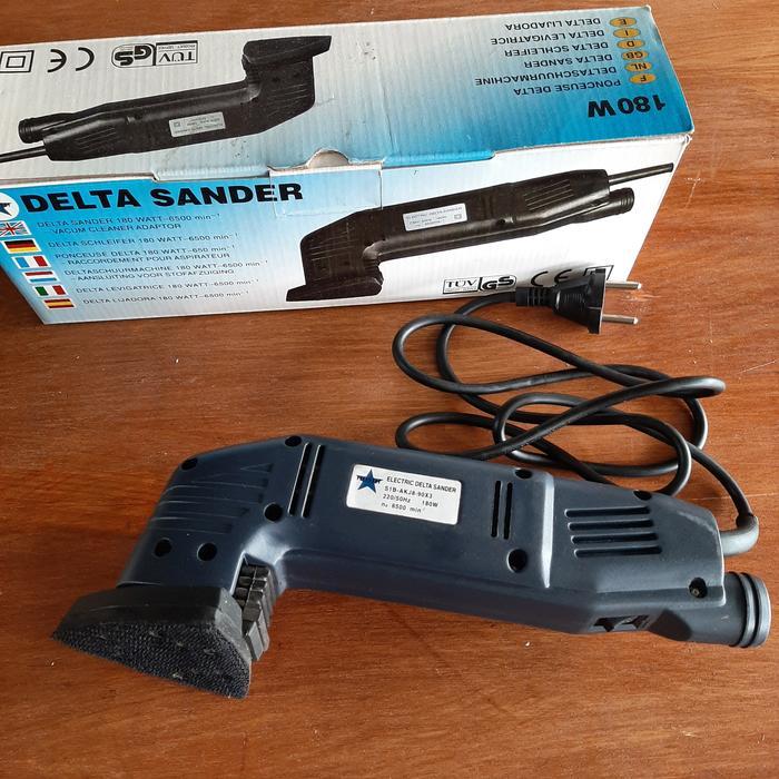 Mesin Amplas Segitiga Delta Sander Detail Sander