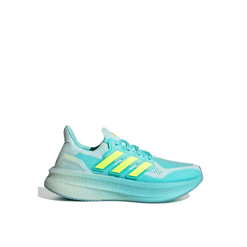 ADIDAS Ultraboost 5 Shoes Wanita