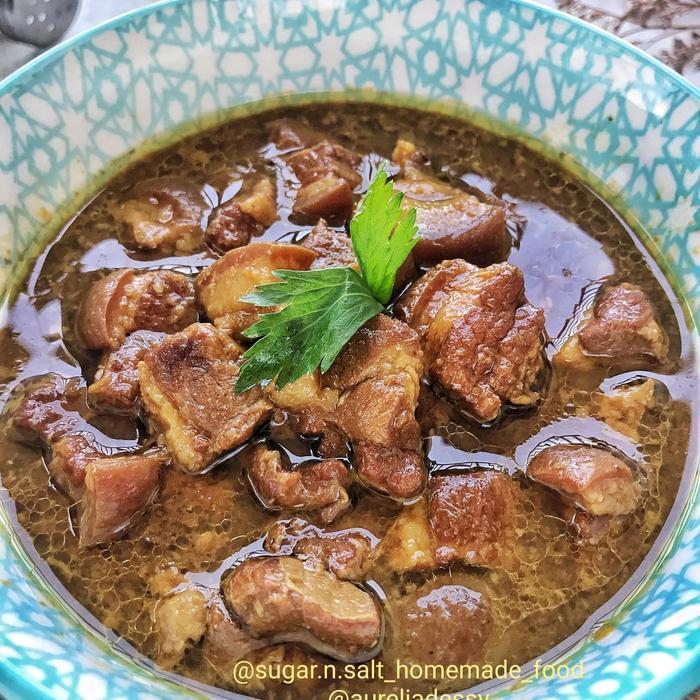 Babi Kecap / Babi Cin