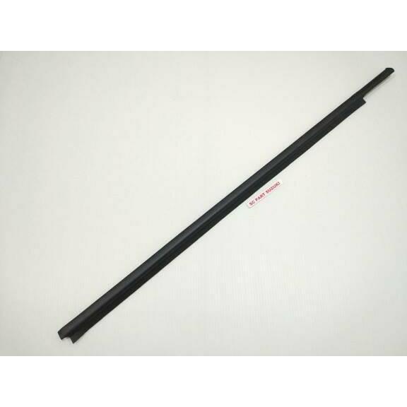 Pelipit Wetherstrip Kaca Luar Suzuki Sx4 4Pc.