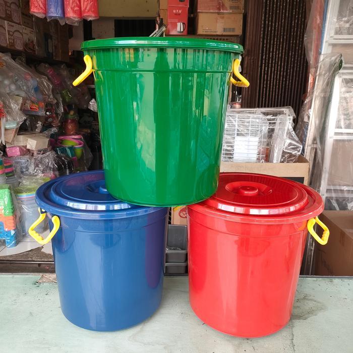 Tantos Ember Michigan/Ember+Tutup Plastik/Ember Air 30 Liter+Tutup