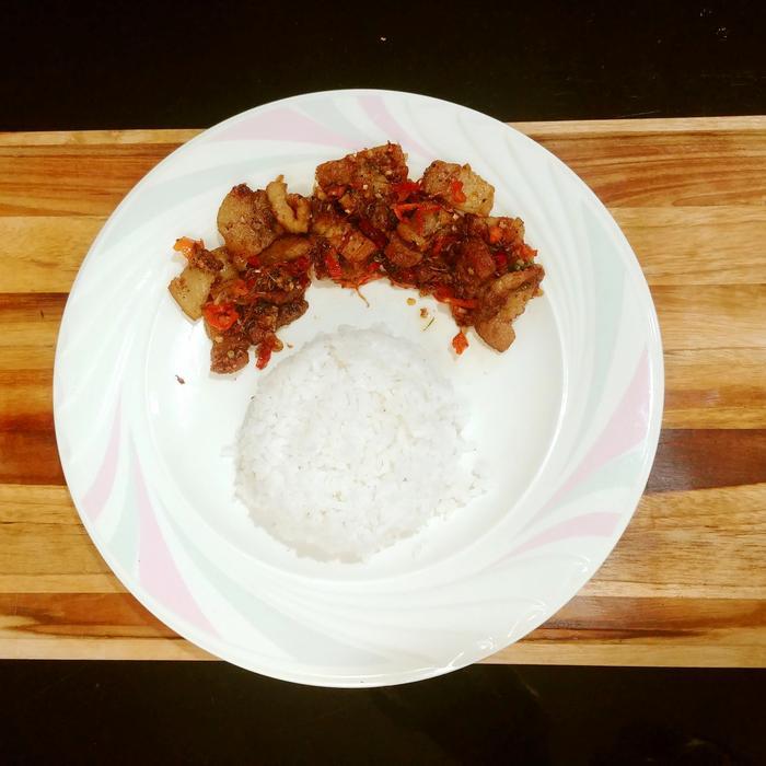 Nasi Babi Pedas samcan ( non panggang ) GOJEK