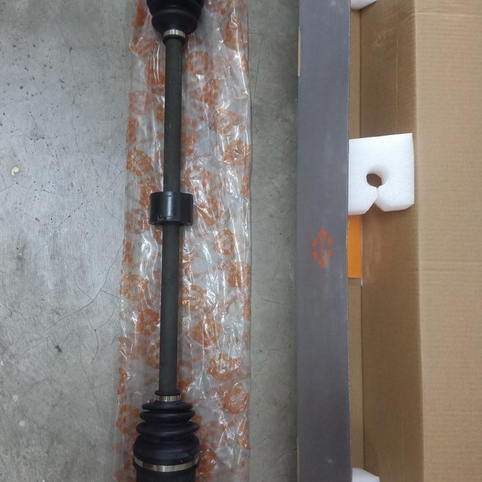 Cv Joint Komplit Kanan Baleno Matic Thn 2000 - 2002 Asli Partt