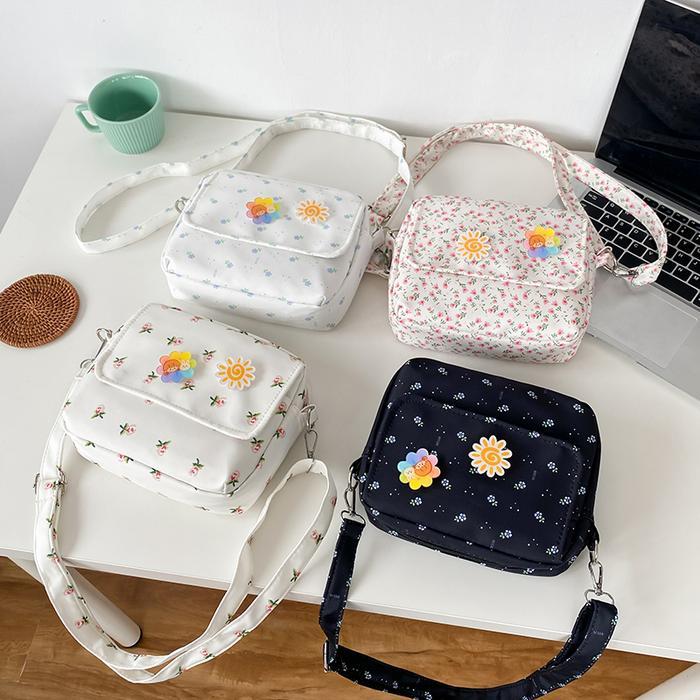 Aerostreet.Shoes - Mismi Felly Bag Tas Selempang Wanita Motif Flower Korean Style Sling Bag Bunga