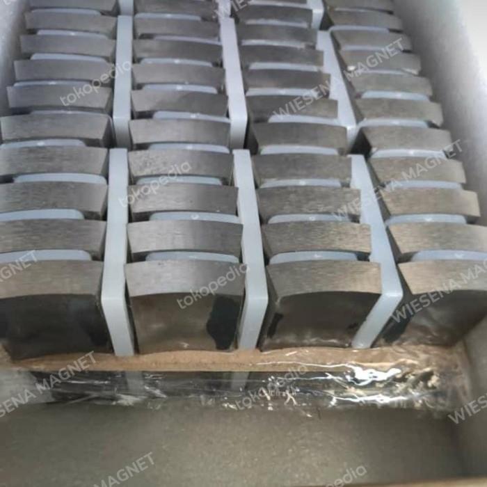 Magnet Neodymium Lingkaran Ukuran 50X25X10Mm N52