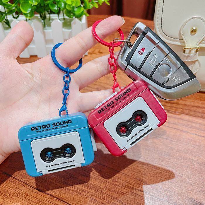 Gantungan Kunci Rekaman Suara Retro/ Mini Voice Recorder Keychain / Tape Recorder Mini Hpts