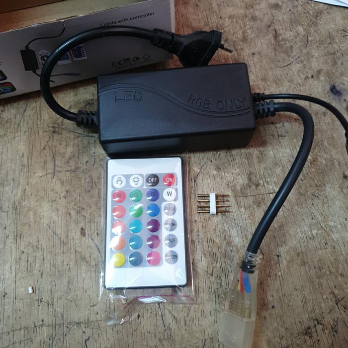 REMOTE CONTROL KONTROL LAMPU SELANG 5050 RGB 4 JALUR MAKSIMAL 50M