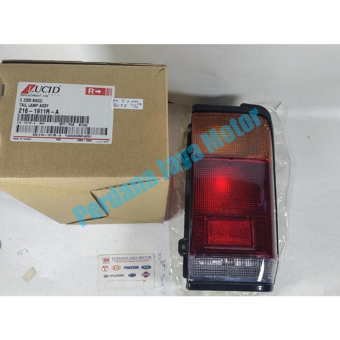 JUAL Lampu Belakang Stop Lamp Kanan Mazda E2000
