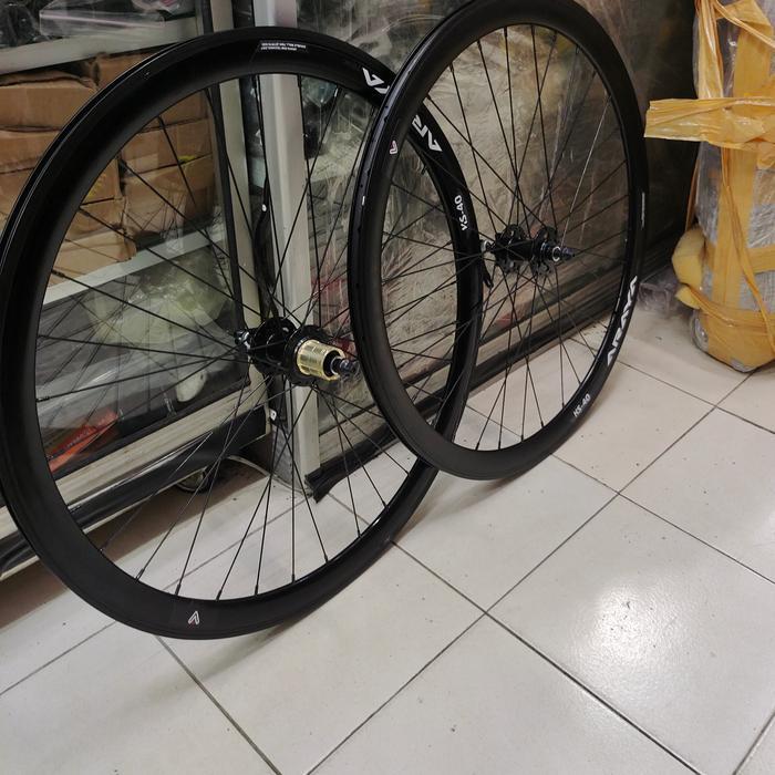 Wheelset 700C Araya Hub Raze Disc Brake Spoke Hitam Stainless Six Bolt Qr