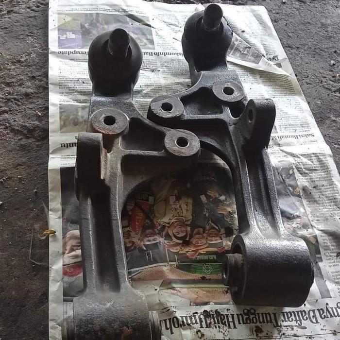 Lower ARM KIA CARNIVAL Original