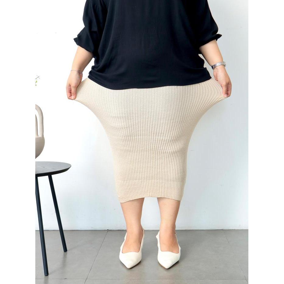 Rok Span Jumbo Rajut Ula Dengan Desain Trendi Dan Nyaman - Panjang Bawahan Knit Casual Muslim Hitam