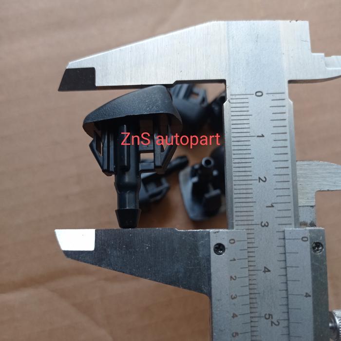 Nozzle Nosel Wiper Washer Depan Air All-New Avanza Xenia Original