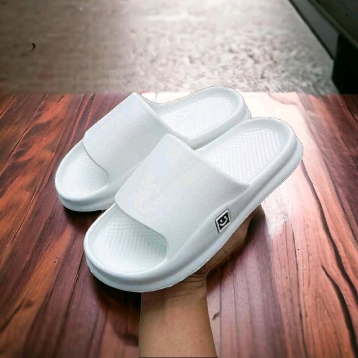 Bata Tomkins - Sandal Eva Karet Simpel Putih Cewek Cowok Anak Dewasa 36-40 39-44 Shoes Wanita