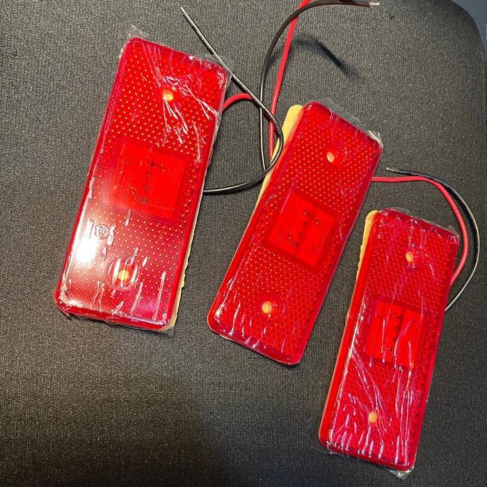 "New" Lampu LED Mercy Kuning 12V 24V Side Marker Truk Kalimantan Super Soket