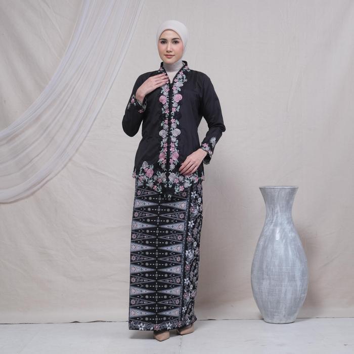 Kebaya Adeeva Series Kebaya Encim Kebaya Bordir Kutu Baru Tradisional Wisuda Brokat Jawa Tasik Dress
