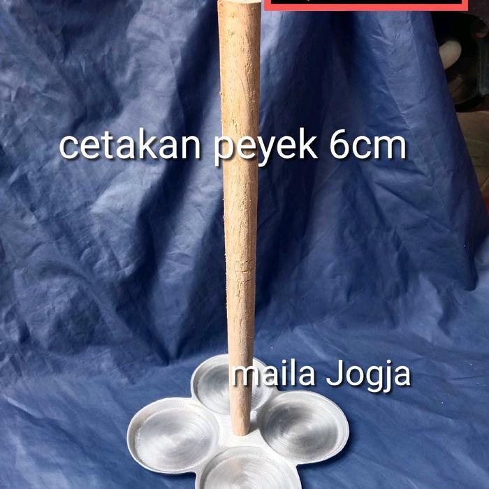 Cetakan peyek mini isi 4 tebal rempeyek lempeng bahan Aluminium pegangan Kayu