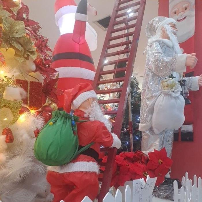 santa manjat tangga 3 Meter