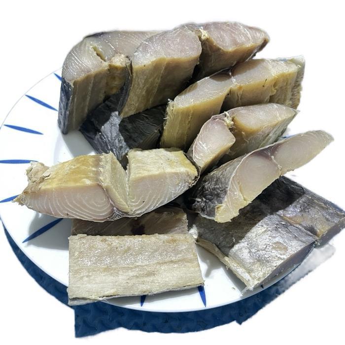 "New" Ikan Asin Tenggiri / Daging Tengiri Rasa khas 1 kg murah halal Vakum Food