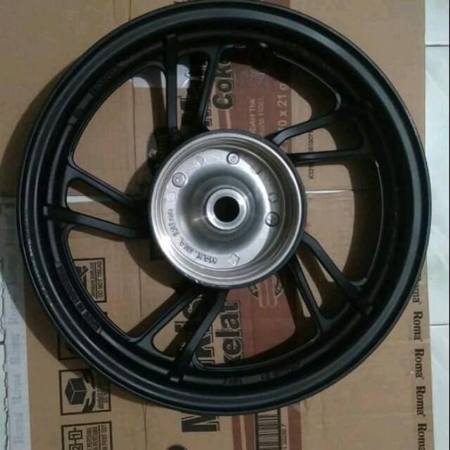 Velg pelek belakang ori new vario 150