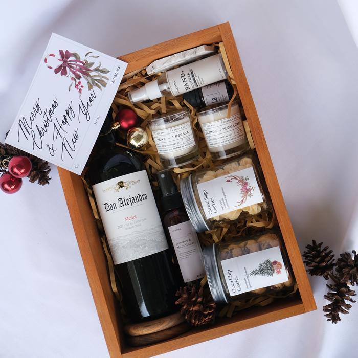 Aurora Cny Hampers Imlek Large Hadiah Hampers Dengan Red Wine Scented Candles Premium Quality