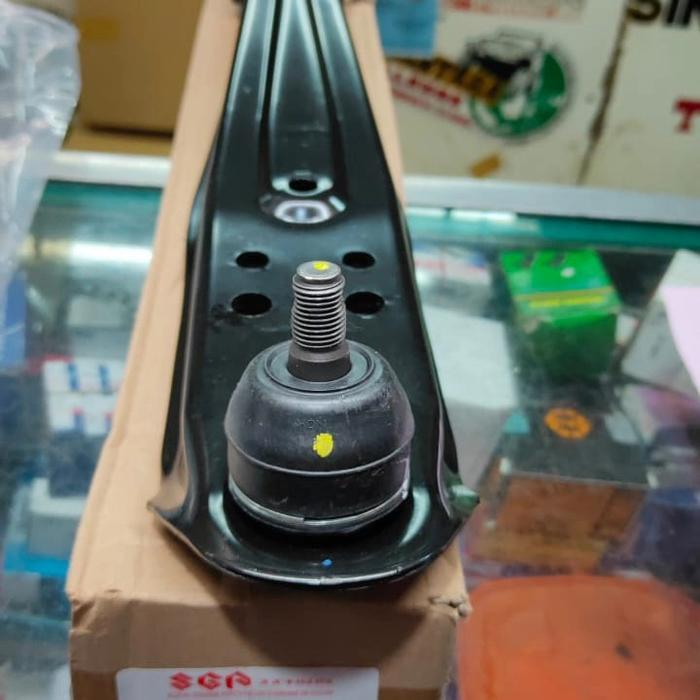 Lower Arm Suzuki Apv Original Sgp