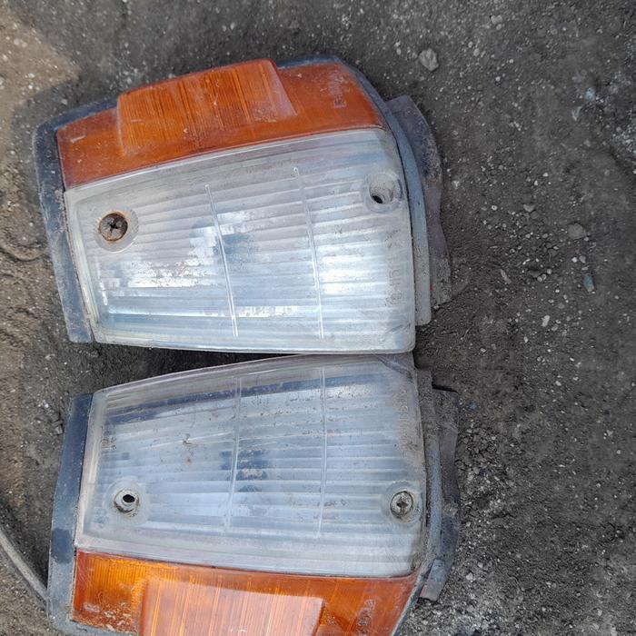 lampu sein toyota corolla GL