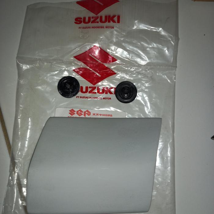 tutup derek suzuki ertiga elegant