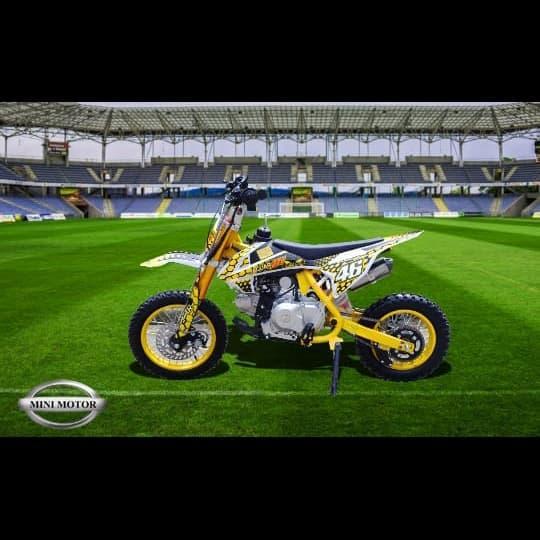 MOTOR TRAIL MEDIUM JAGUAR FULL MATIC MESIN 4 TAK 50 CC MESIN HONDA