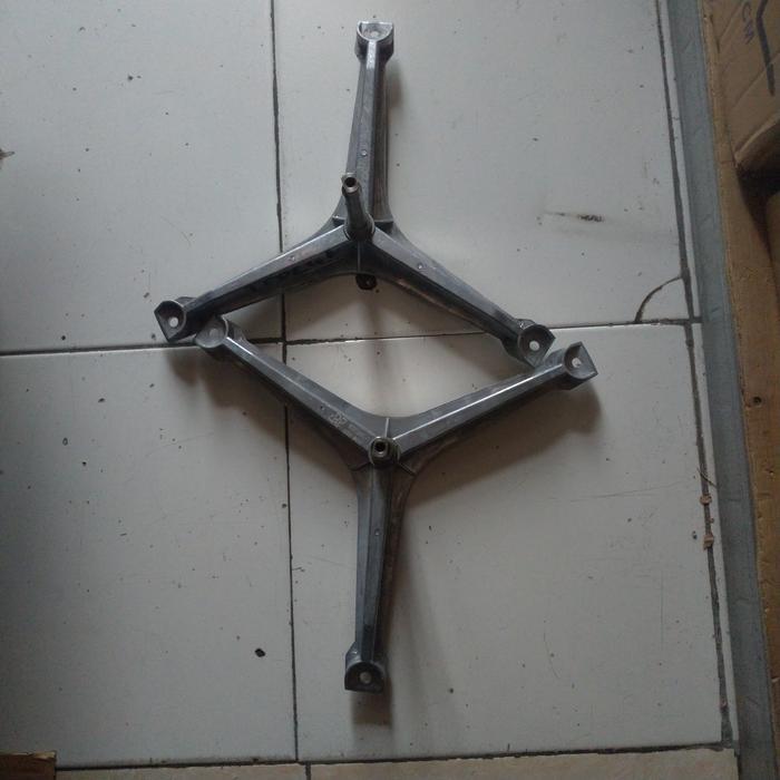 Segitiga / Dudukan Mesin Cuci Electrolux Harga Spesial