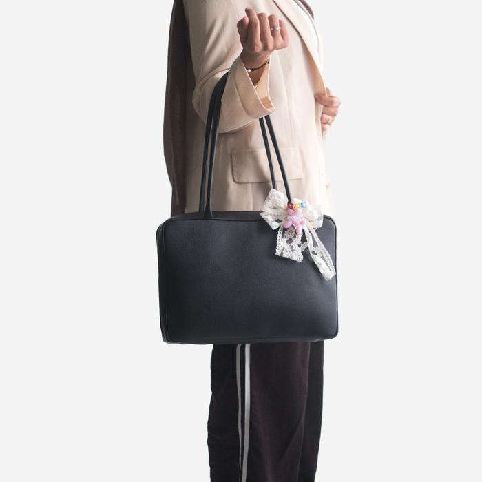 ORIGINAL HANA Black Top Handle Bag Tas Wanita Cewek Kerja Kuliah Laptop 14 inch Hobo Hitam From The