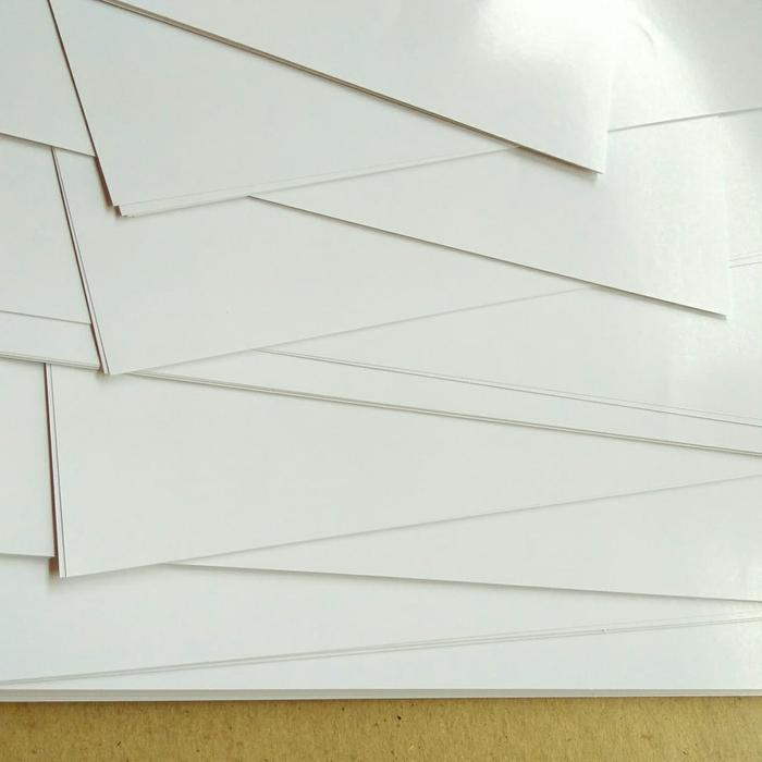 "New" Kertas Art Carton 260 Gsm Uk Plano 79 cm X 109 cm Free Costom Size