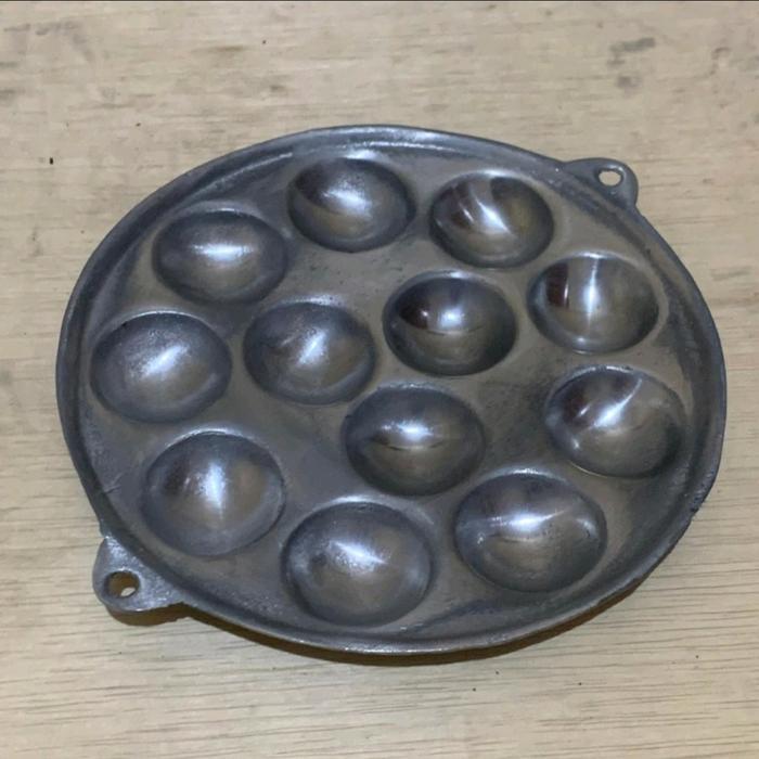 Cetakan Martabak Telur Puyuh Lubang 12 Baklor Kue Lumpur