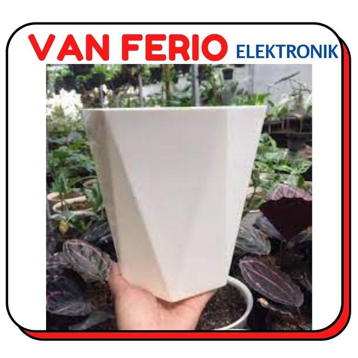 Top POT BUNGA TANAMAN TINGGI TABITHA DIAMOND PUTIH 35 - DIAMOND 35