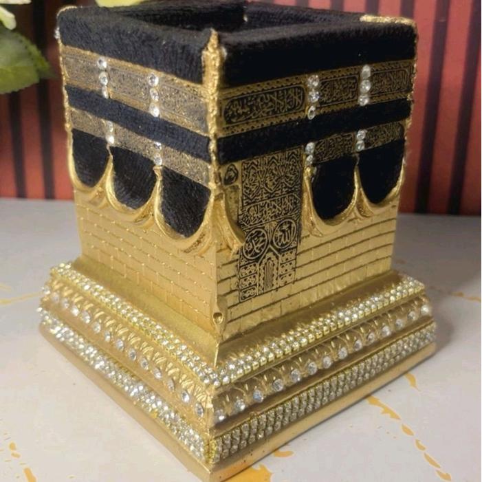 pajangan meja miniatur kabah mewah berkualitas dengan bahan resin dan permata berkilau cocok untum