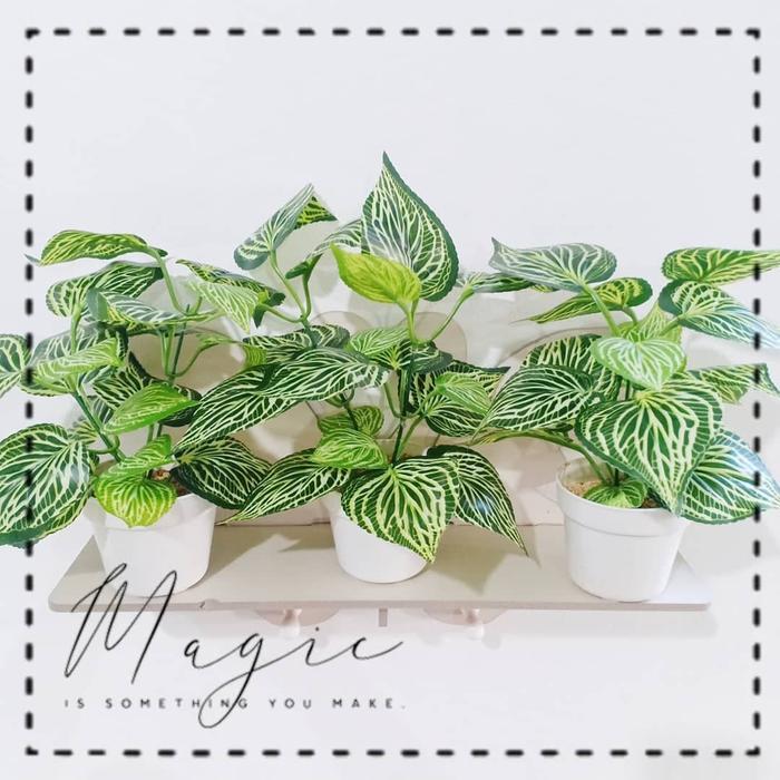 DAUN ARTIFICIAL DAUN PALSU HIAS PLASTIK BUNGA PLASTIK ARTIFICIAL