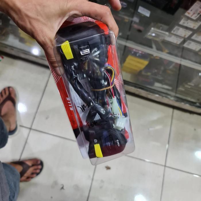 Saklar Kiri Dan Kanan Merek Ktc Kytaco Yamaha New Nmax 2020