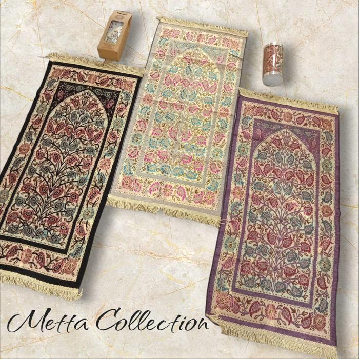 Bonita World - Sajadah Chenile Midi Rajut Rumbai Tambang Motif Bunga Saten Turkey Muslim Turki