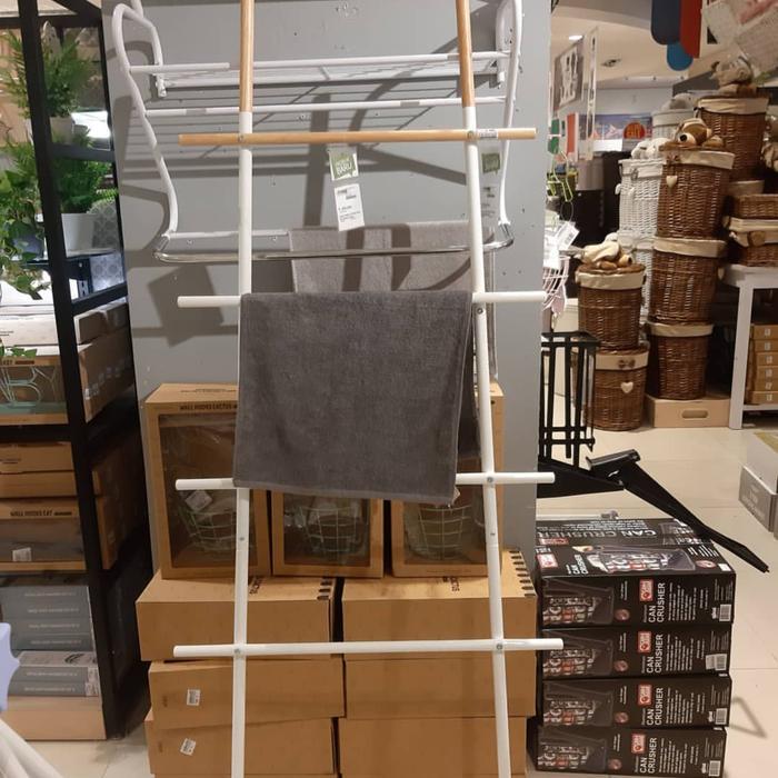 Gantungan tangga baju sajadah mukena handuk rak tangga