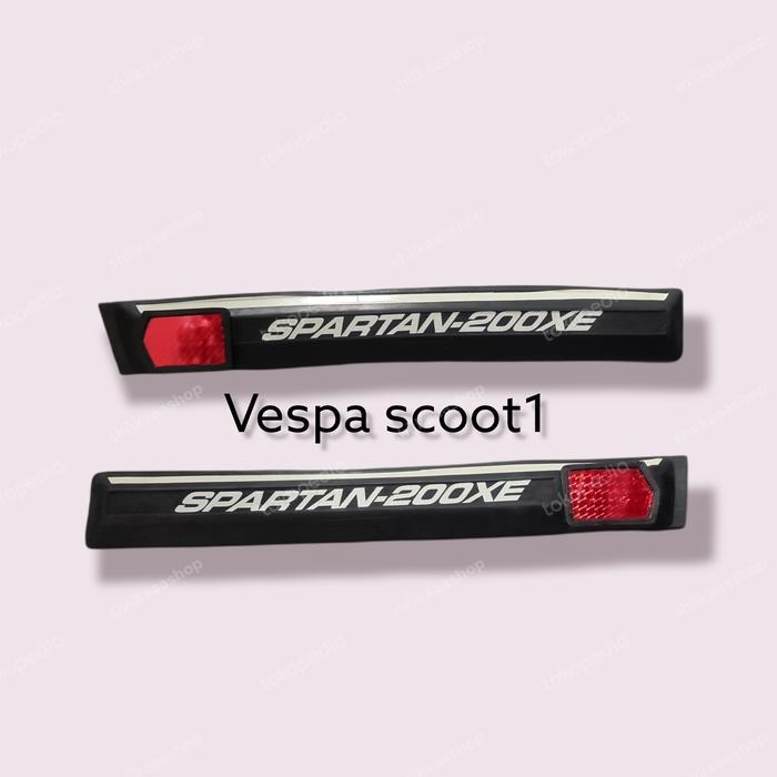 Karet Trim Body Vespa Spartan