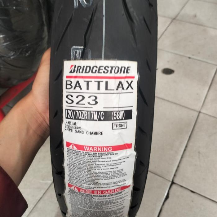 Ban Luar Bridgestone Battlax S22 Ukuran 120/70-17 Ban Tubeless