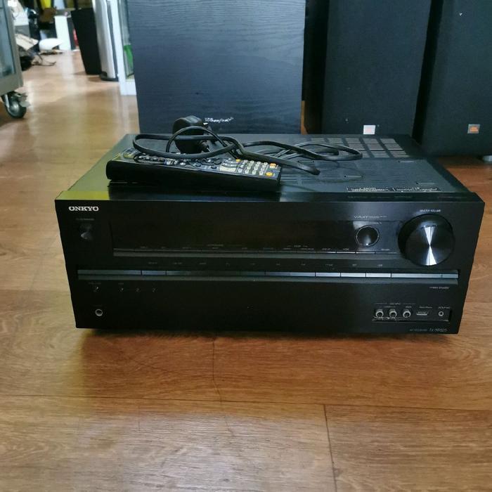 Amplifier onkyo av receiver TX-NR525