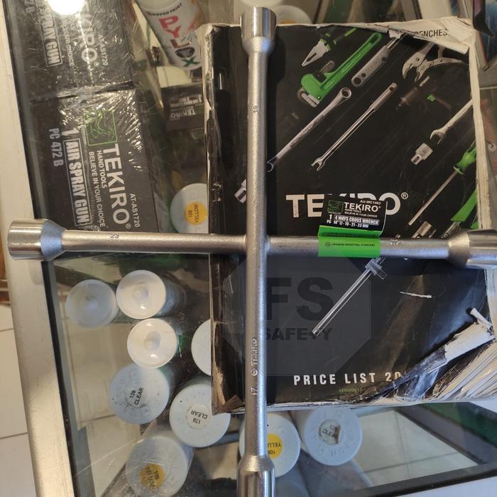 Tekiro Kunci Roda Palang Ban Mobil 14"