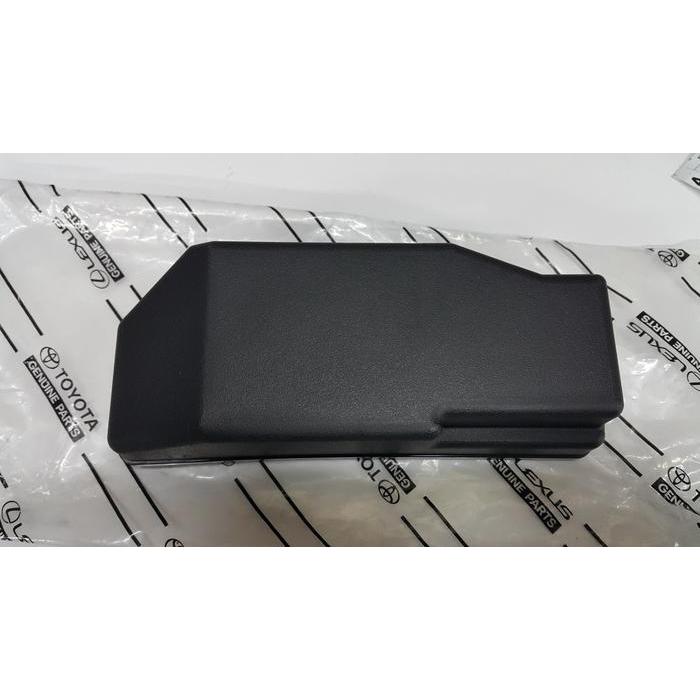 Tutup Box Sekring Avanza Original