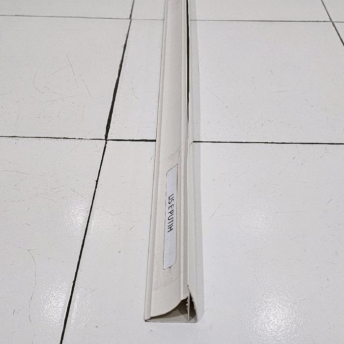 LIS E PUTIH PLAFON PVC REGULAR