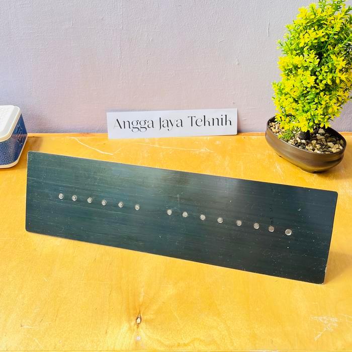 "New" Raskam atau Roskam plat baja 35cm ( alat acian tembok )