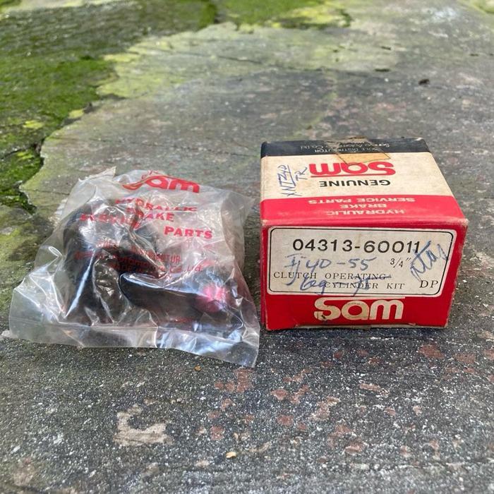 Cylinder Kit Clutch Release CO Repair Master Kopling Bawah 3/4 Toyota Land Cruiser Hardtop Tahun Tua