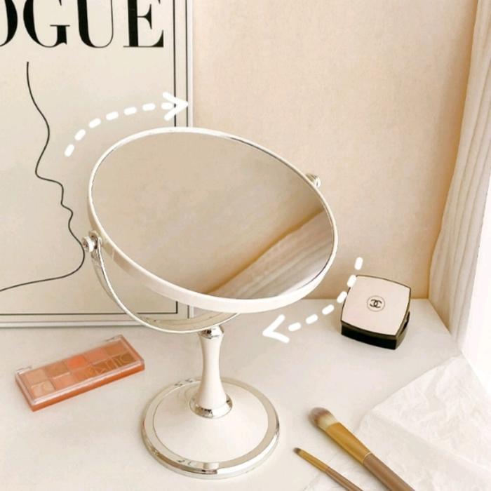 Cermin Bulat Hias / Cermin Make Up / Cermin Dengan Pembesar