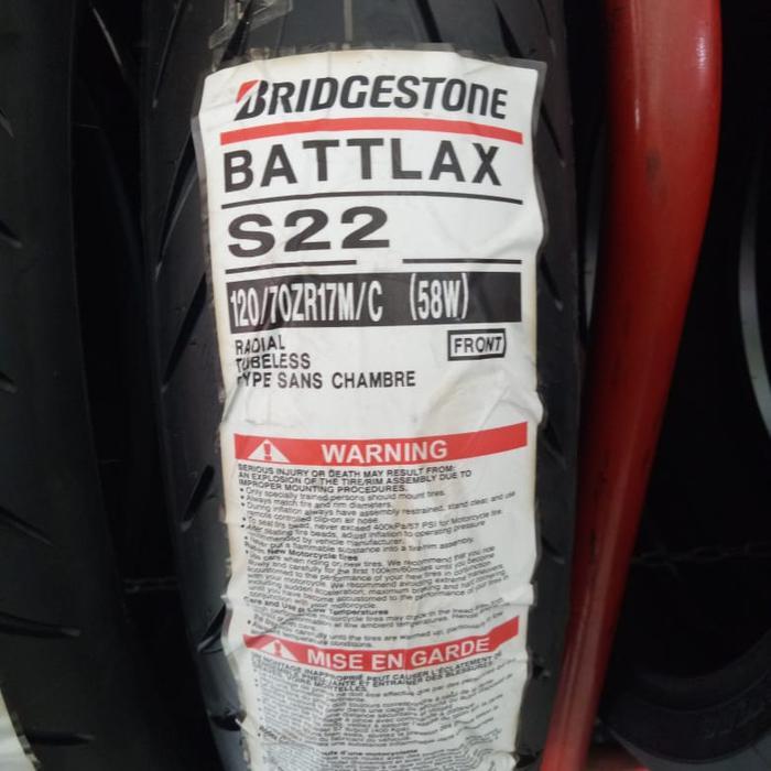 Ban Luar Bridgestone Battlax S22 Ukuran 120/70-17 Battlax Tubeless