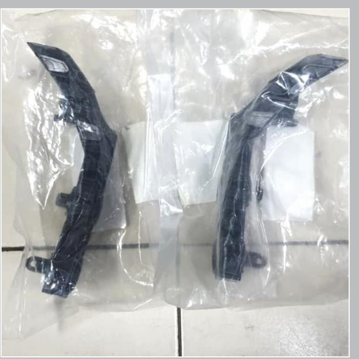 Bracket Bemper Depan All New Pajero Sport 2016-2020